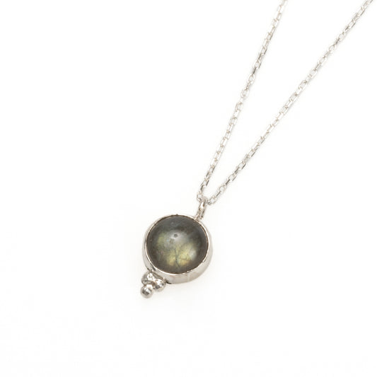 Silver Pendant Necklace with Labradorite