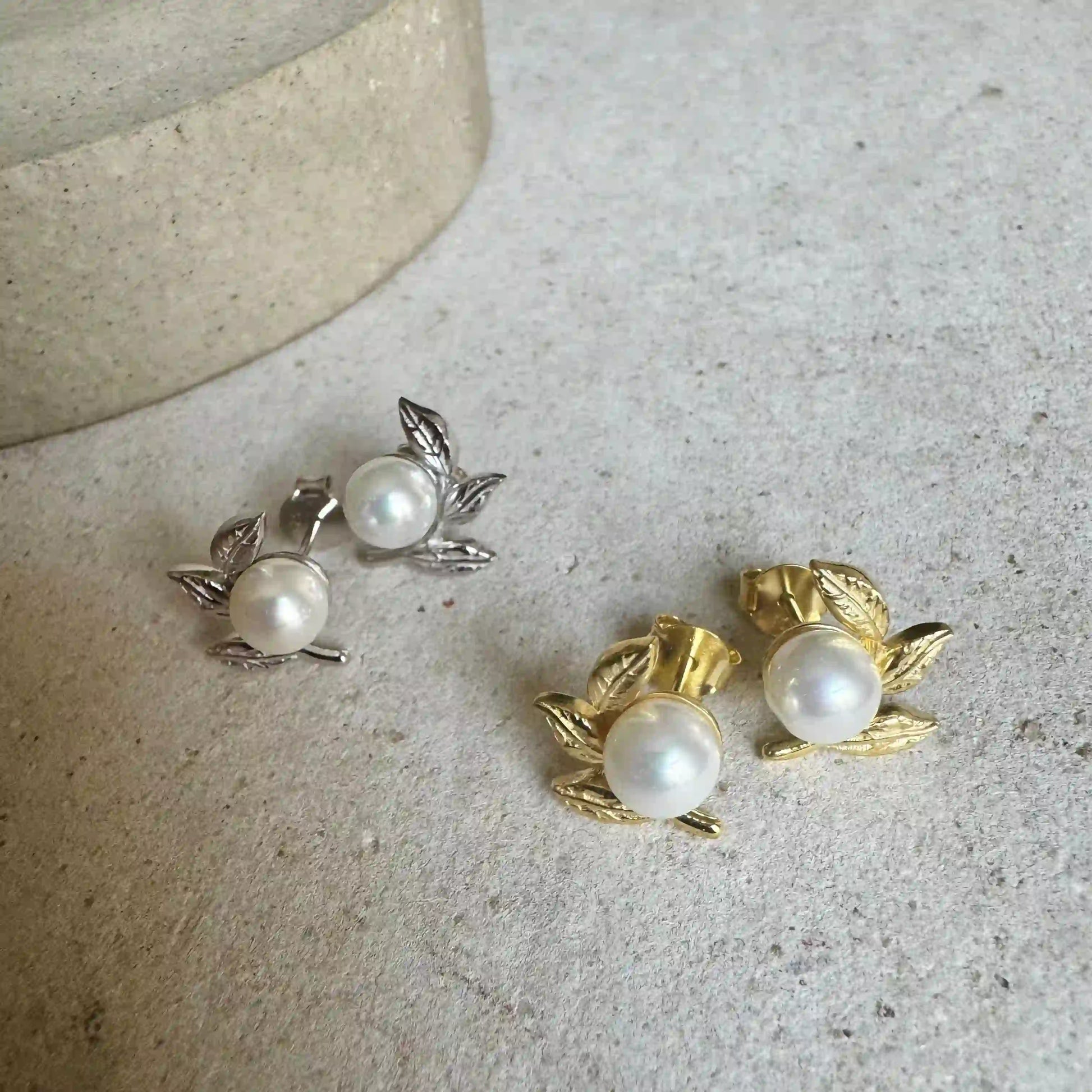 Leafy Pearl Earrings