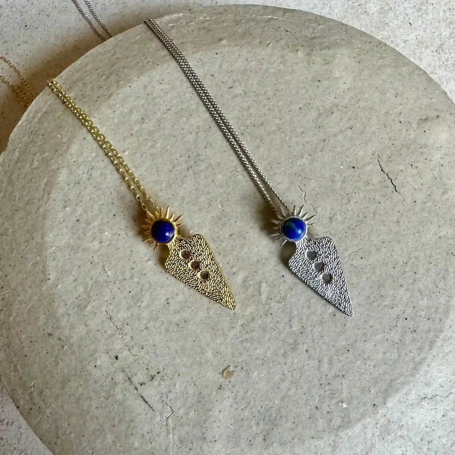 Minimal Lapis Necklace