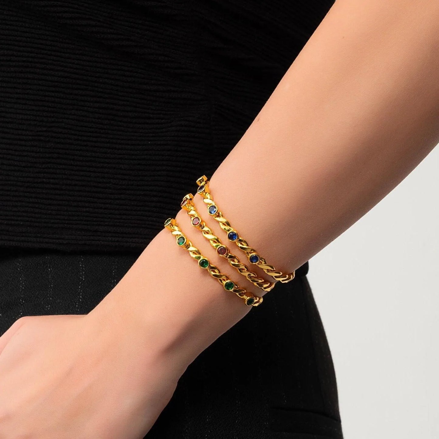 Gold Cuff Twist Bracelet